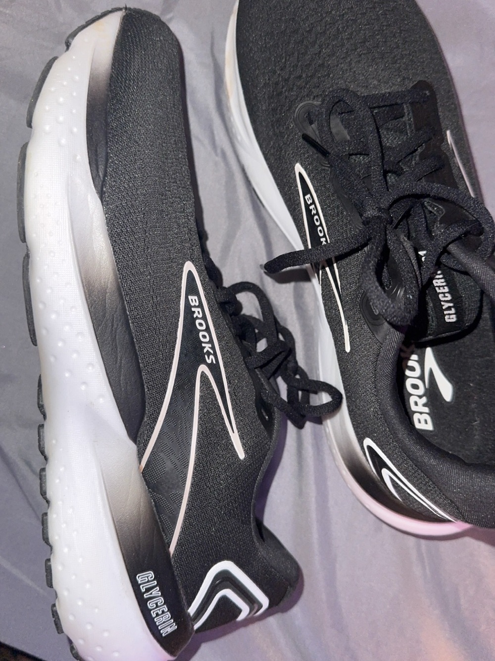 Brooks Glycerin Black Running Shoes with White & Trim